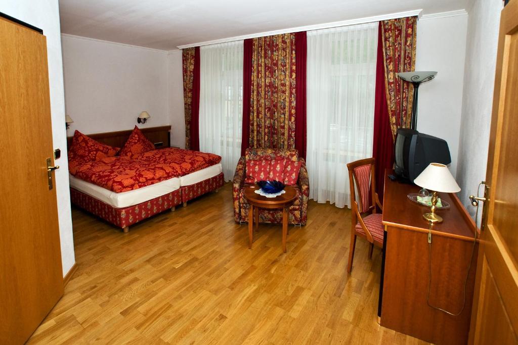 Moselland Hotel Im Enderttal Zum Onkel Willi Cochem Quarto foto
